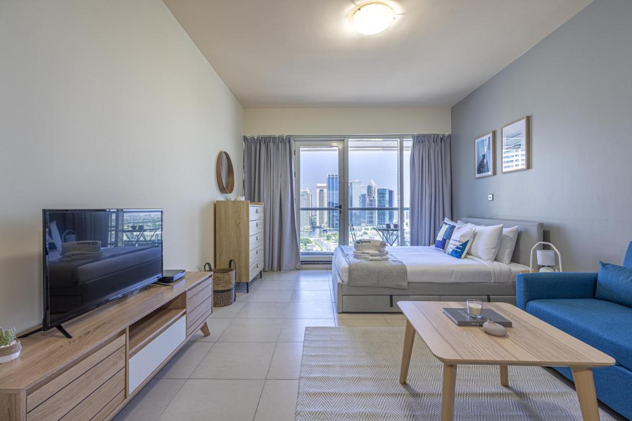 Higuests - Modern Studio With Incredible City Skyline View Dubái Exterior foto