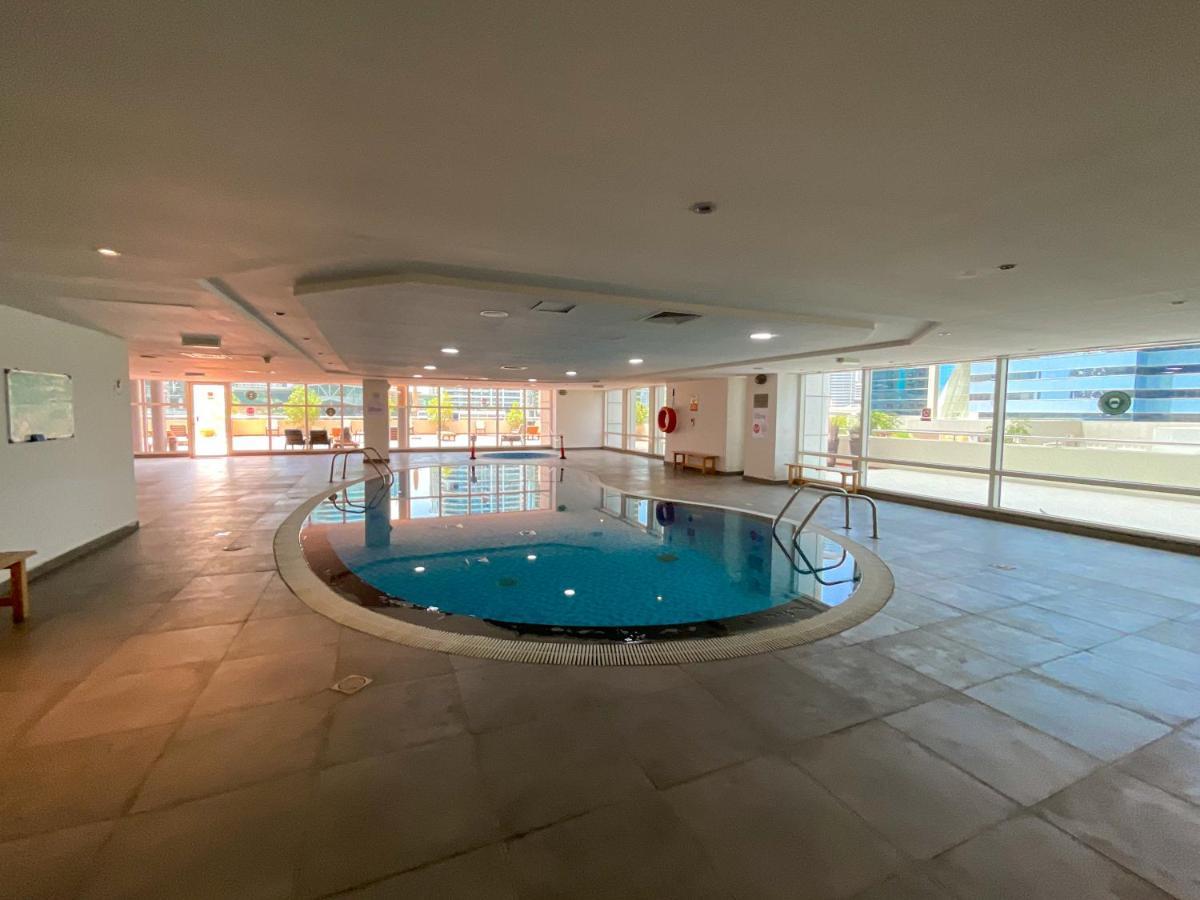 Higuests - Modern Studio With Incredible City Skyline View Dubái Exterior foto