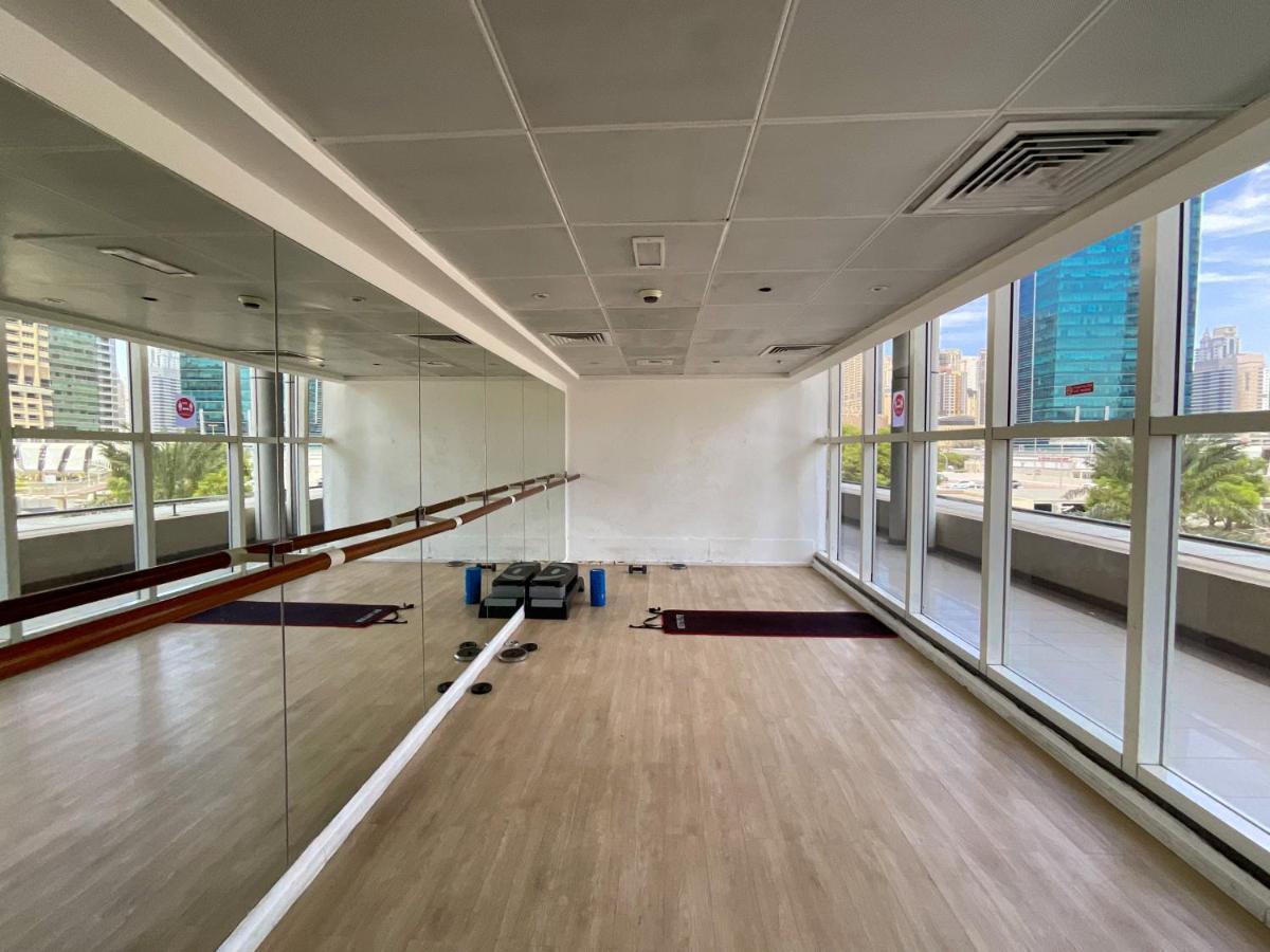Higuests - Modern Studio With Incredible City Skyline View Dubái Exterior foto